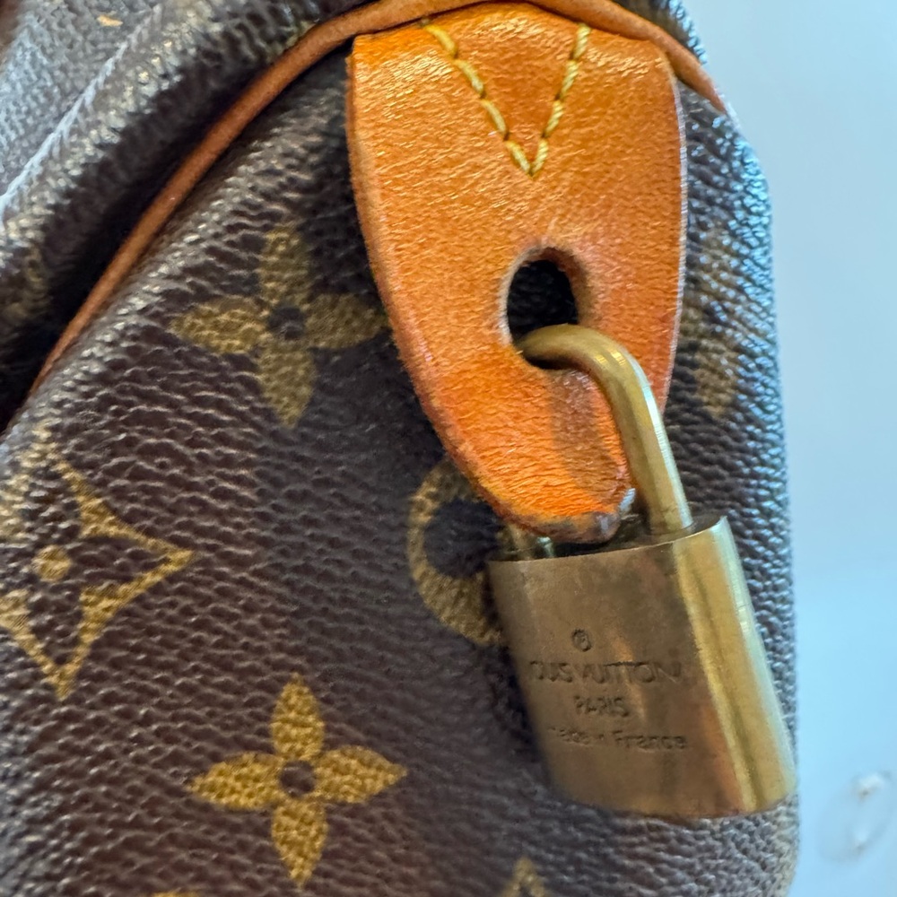 Classic! Timeless! Authentic Louis Vuitton Brown Speedy! With Sleeper Bag! - Picture 3 of 11
